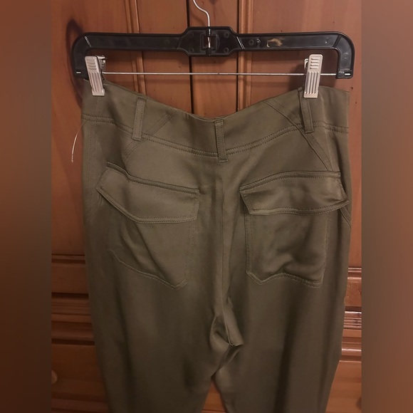 Veronica Beard Miranda Pant Olive Green Satin Crepe Pockets High Rise Si… - Picture 5 of 7